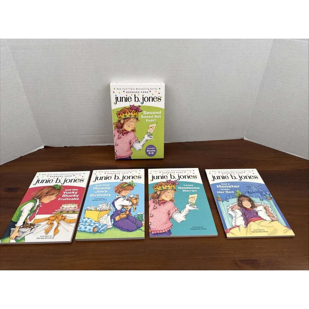 Lot of 12 Junie B. Jones Chapter Books 1-12- 4 Box Sets‎